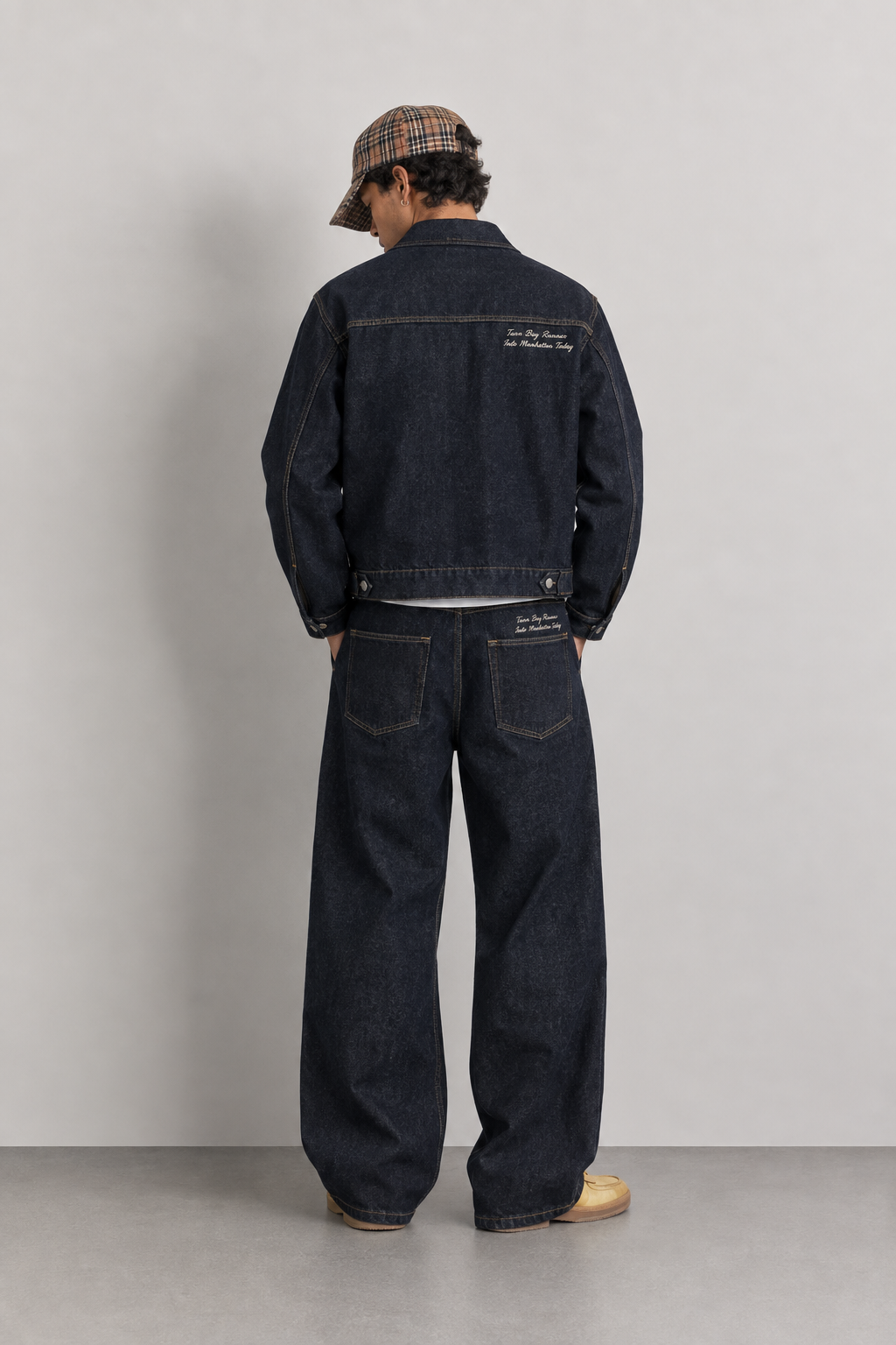 CROP FIT NAKIŞLI DENİM TAKIM