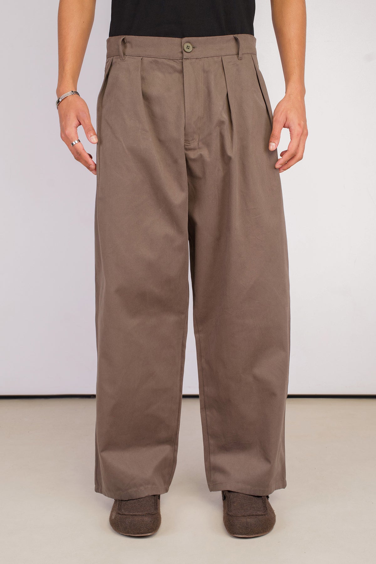BAGGY PİLELİ GABARDİN PANTOLON