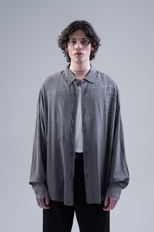 Oversize Sprey Detaylı Dökümlü Gömlek
