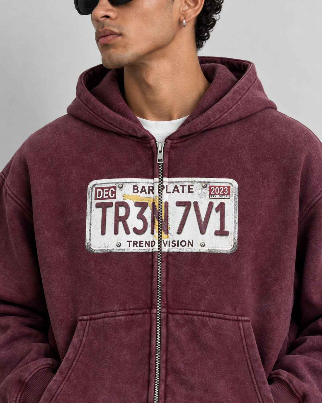CROP FIT BASKILI FERMUARLI
HOODİE