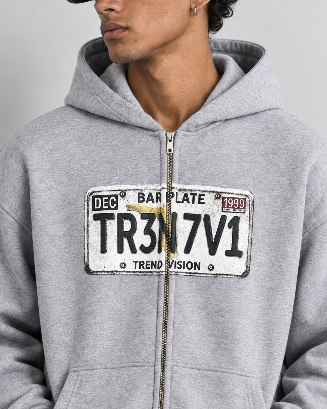CROP FIT BASKILI FERMUARLI
HOODİE
