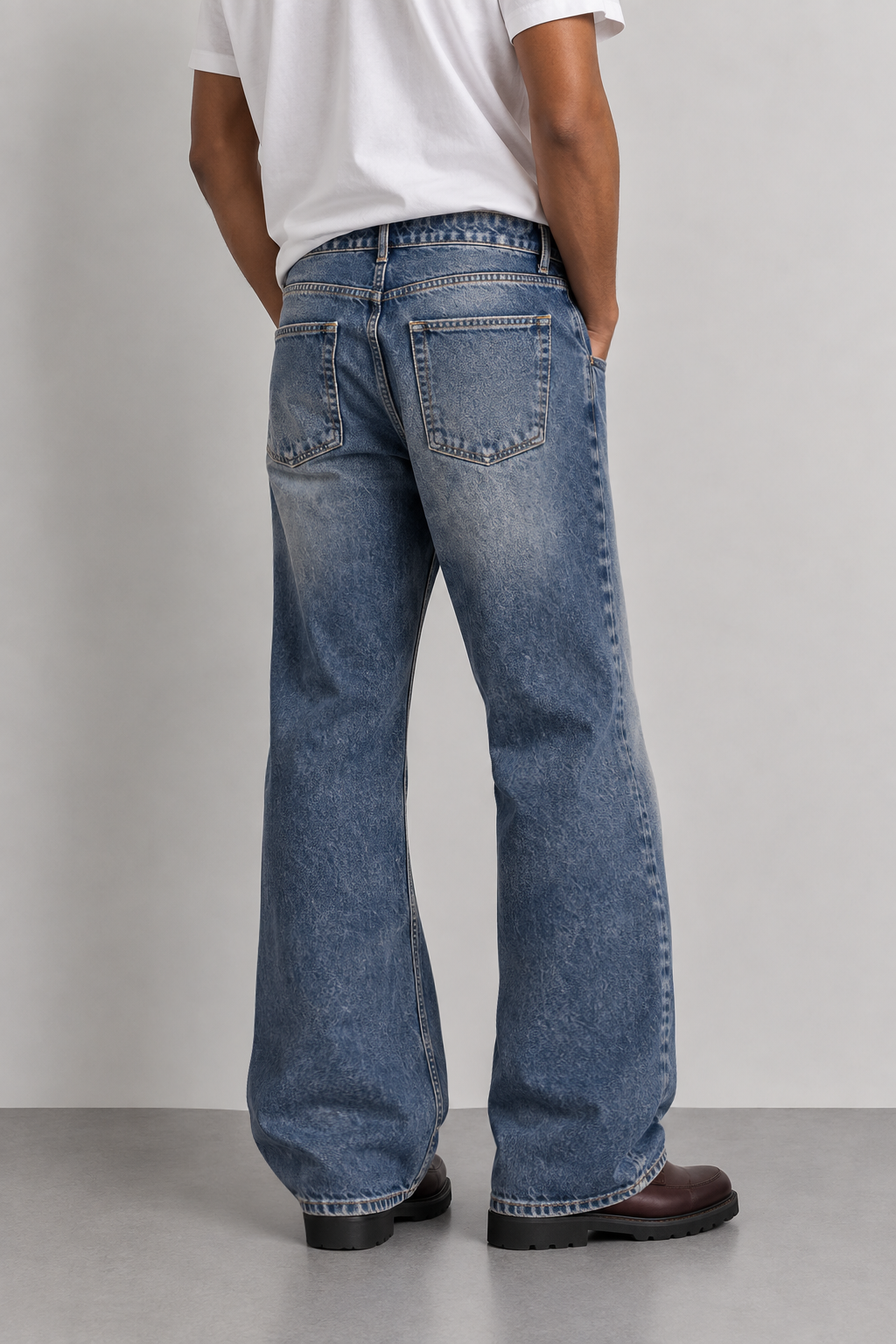 FLARED ÇAN PAÇA JEAN
