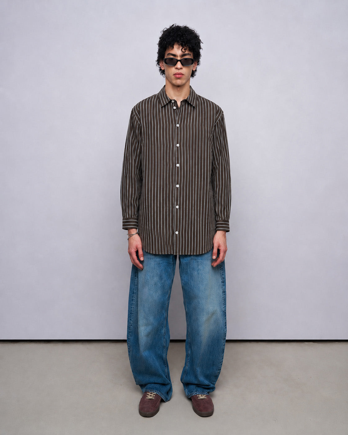 Oversize İnce Çizgili Gömlek